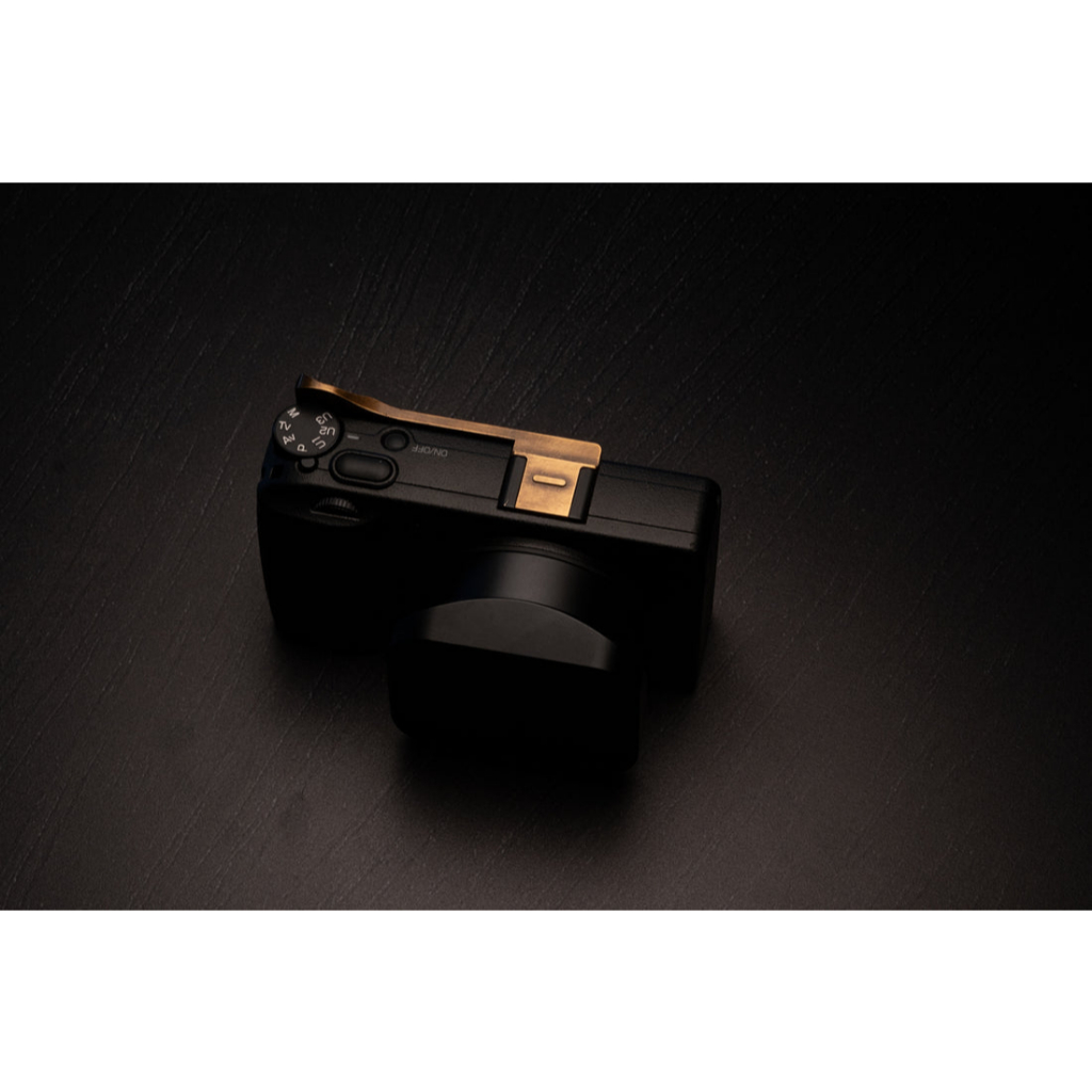 Squarehood Thumb grip for Ricoh GR III and IIIX