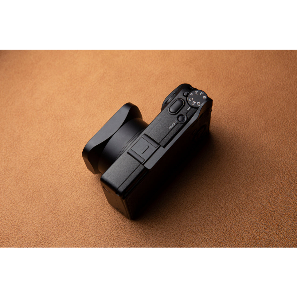 Squarehood Thumb grip for Ricoh GR III and IIIX
