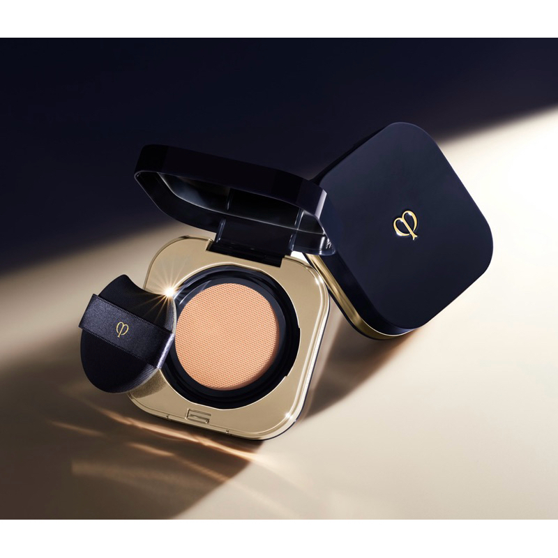 Cle De Peau Radiant Cushion Foundation Natural กดเลือกสีได้ค่ะ สินค้าฉลากไทยค่ะ