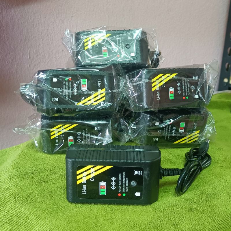 ที่ชาร์จ สายชาร์จ แบตลิเธียมฟอสเฟต 6s DC 21.9V 2A