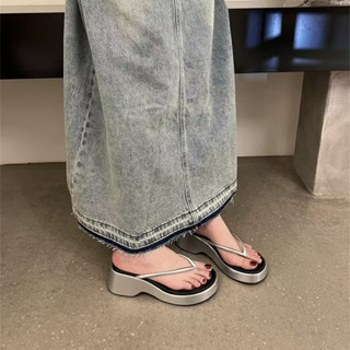 ร้านไทย ♥️PALIN.BASIC รองเท้าแตะ เสริมส้น หนังPU นุ่มใส่สบาย…