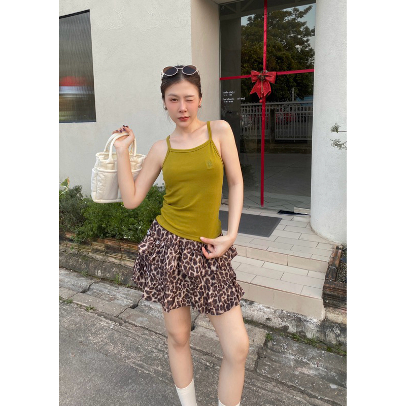 (พร้อมส่ง) Wangjai - Goodday Top 🪴☀️         สายเดี่ยวเข้ารูปทรงสวย