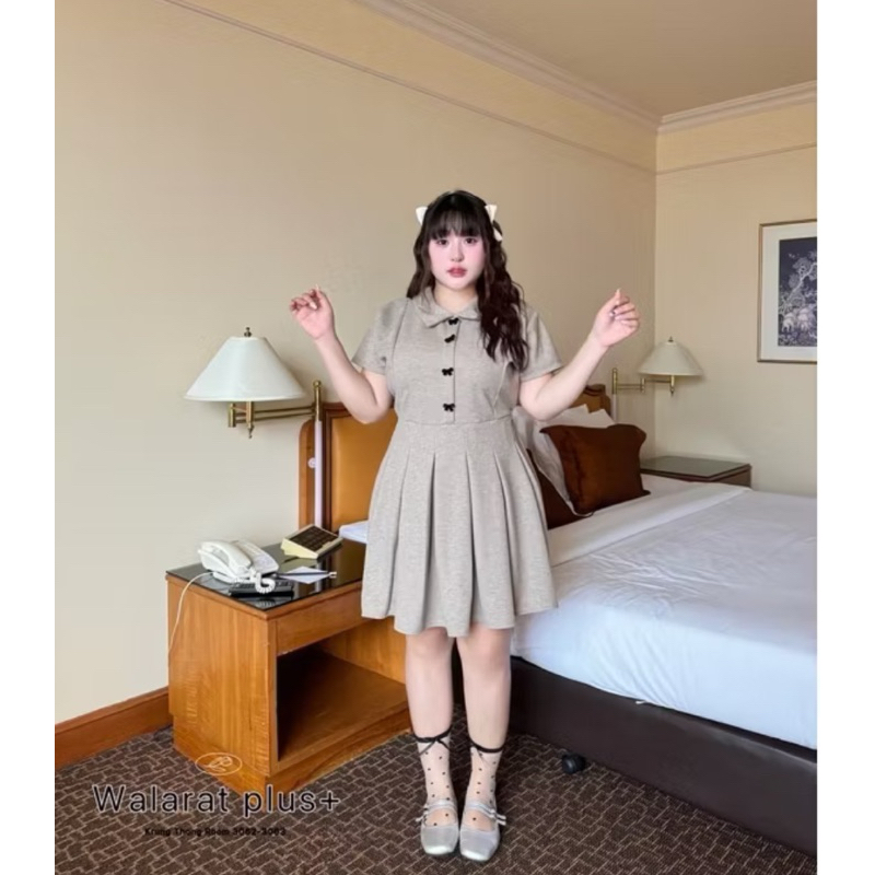 walarat plus+ เดรสสาวอวบ ผ้าทอ กำมะหยี่ สีครีม