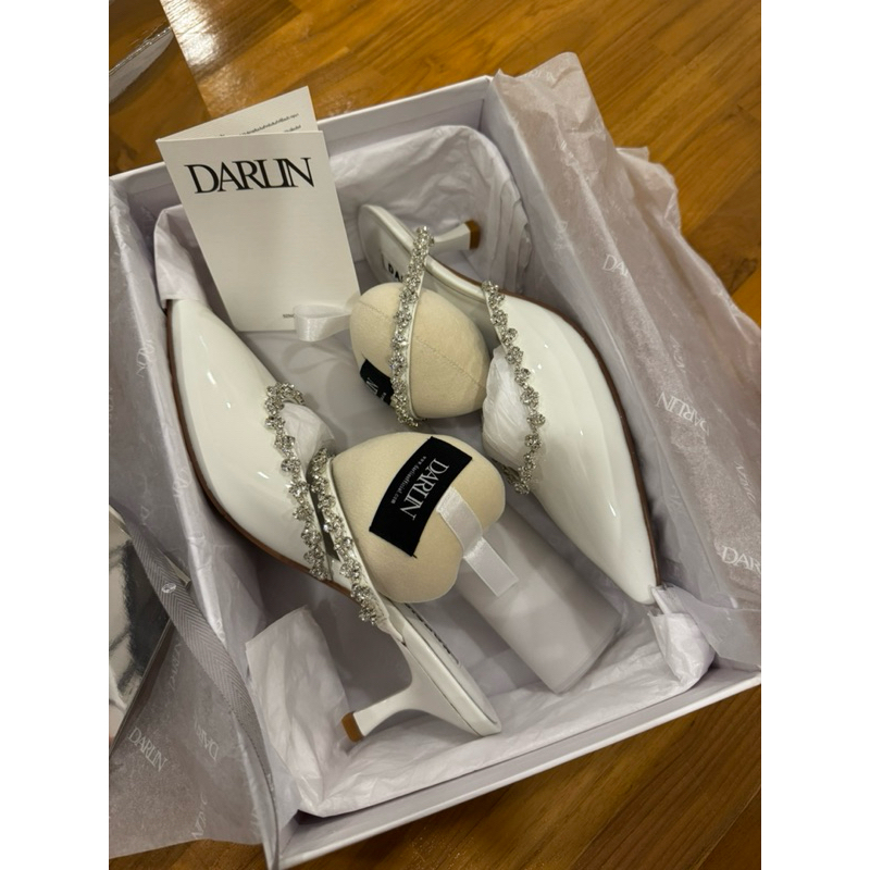 รองเท้าเจ้าสาว รองเท้าแฟชั่น Darlin