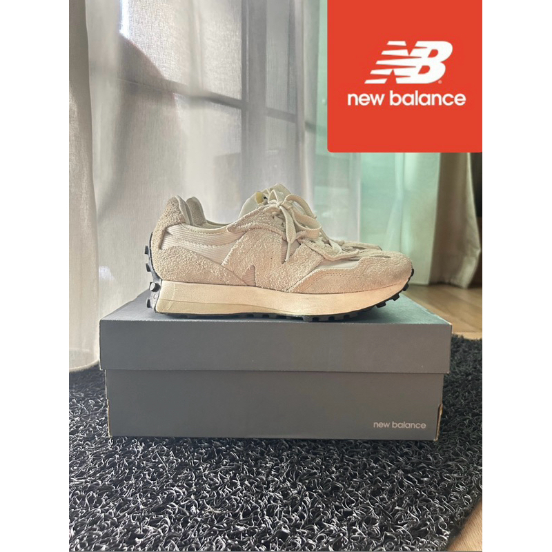 รองเท้า NEW BALANCE 327 ของแท้💯 มือสอง รุ่นหายาก ใส่สบายมาก