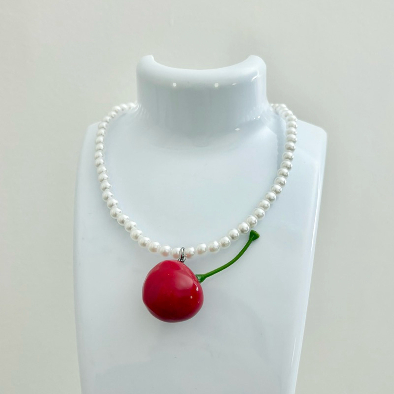 Piing me Necklace | สร้อยคอไข่มุกพร้อมจี้เชอรี่