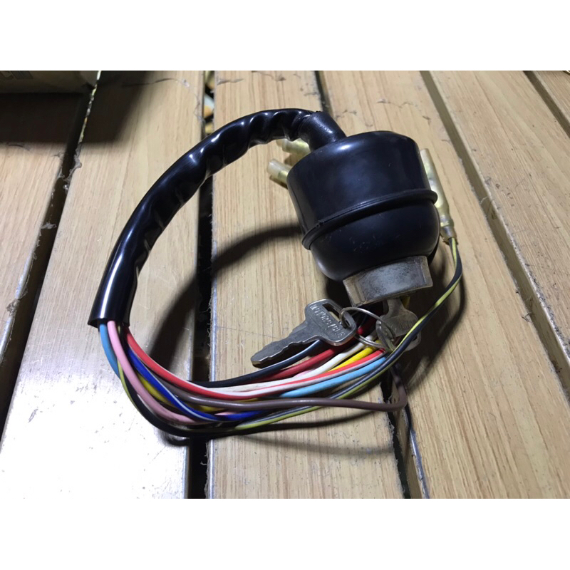 สวิชกุญแจ Kawasaki ke100 ke125