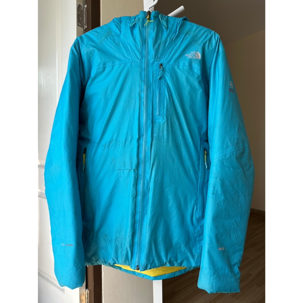 เสื้อกันหนาว the north face แท้!! มือสอง Tnf Hy vent alpha fill 800  อก 44 ยาว 27 ลุยติดลบสบาย  มีตำ