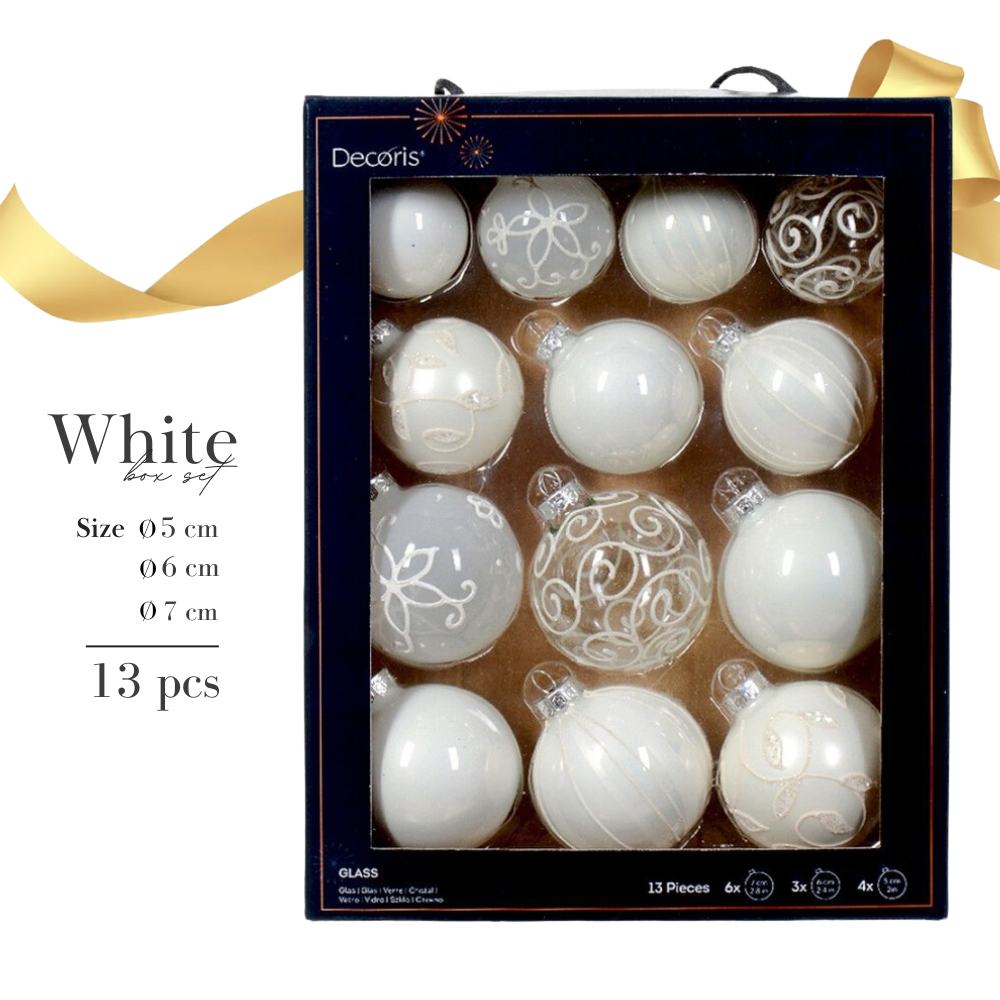 9061178 Winter White Baubles glass mix 13 pcs. ( Ø5 / Ø6 / Ø7 cm. )- Christmas Bauble ลูกบอลตกเเต่งแบบชุด