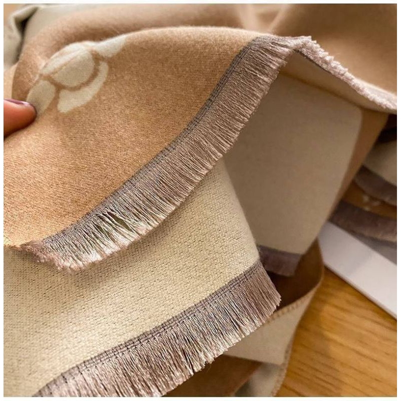 ส่งจาก🇹🇭ไทย ผ้าพันคอ ผ้าคลุมไหล่ ดอกคามิเลีย - รูปที่ 2