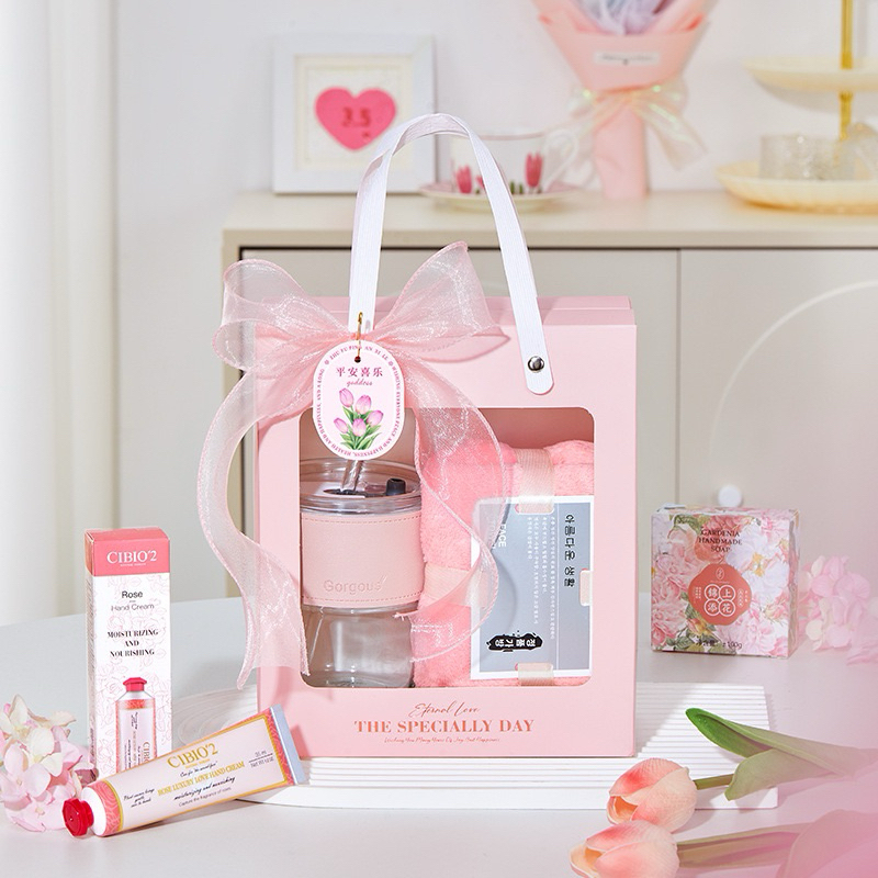 A020 พร้อมส่ง! (ขั้นต่ำ 3 กล่อง แบบเซตและไม่เซต)กล่องหูหิ้ว ใส่ของขวัญ ของชำร่วย ของรับไหว้ ขนม เรียบหรูมากๆค่า - รูปที่ 2