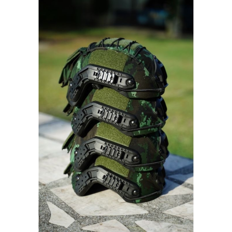 ผ้าคลุมหมวกทรงฟาส (FAST) ผ้าคลุมหมวกแท็กติคอล รุ่นใหม่ล่าสุด สินค้าพร้อมส่ง ..มี 3 สี..