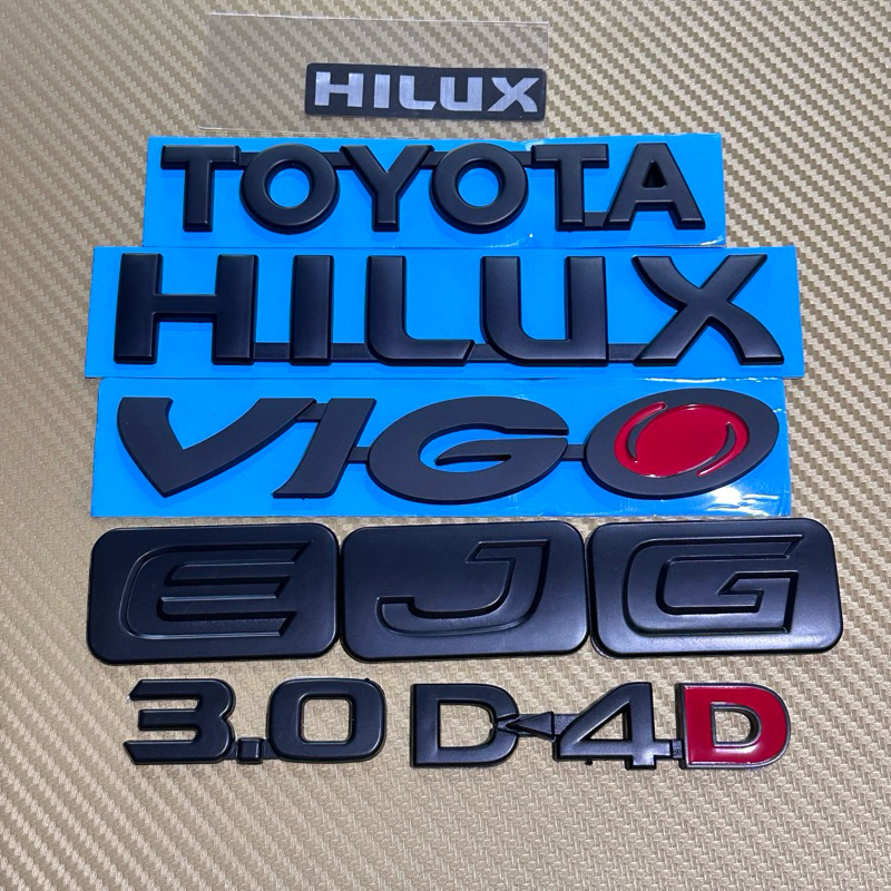 โลโก้ติดรถ Toyota Hilux VIgo สีดำ ราคาต่อชิ้น