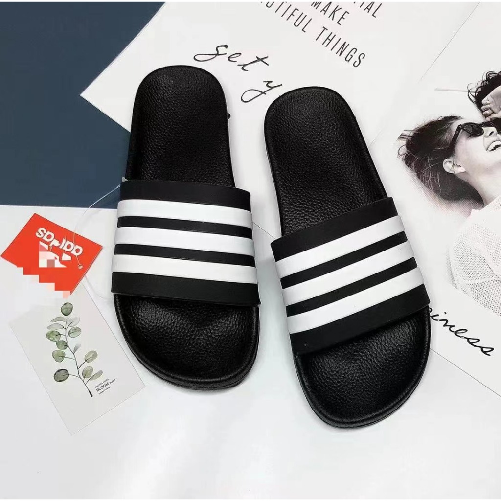 รองเท้าแตะรองเท้าAdidasนิ่มสวมใส่สบาย Unisex รุ่น（แนะนำลูกค้าเพิ่มอีก 1 เบอร์ค่ะ）