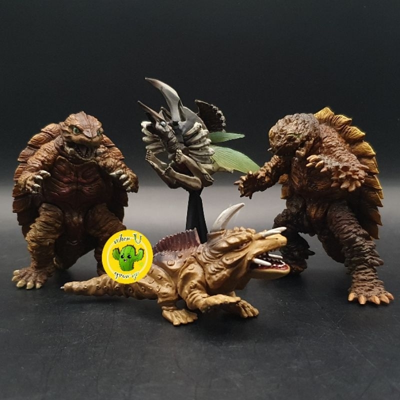 Gamera Monster Figure Gashapon Kaiju Model กาชาปอง กาเมร่า 02