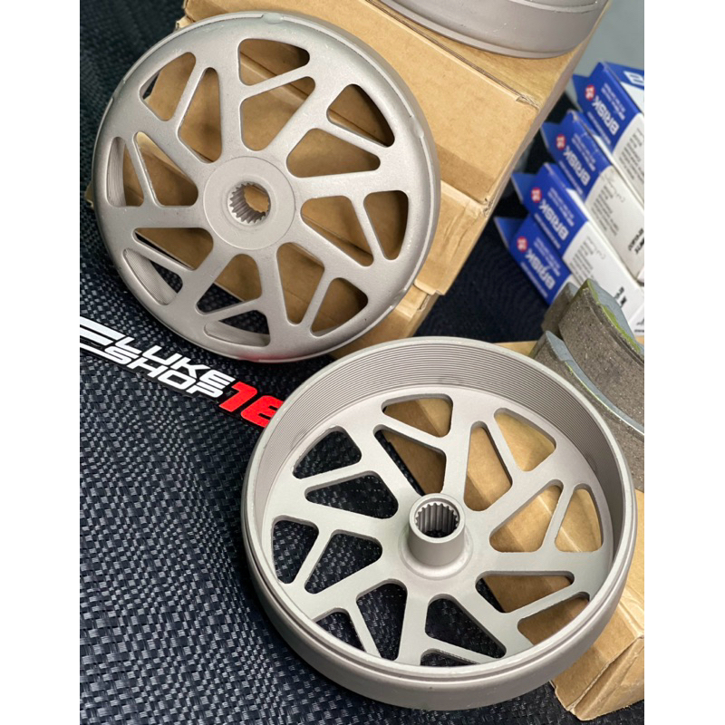 กระโหลกครัชเจาะกัดลาย Lead / Giorno+ / PCX น้ำหนักเบากว่า ช่วยระบายความร้อนได้ดีขึ้น