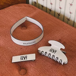 maison KEEPS | Set of Rectangle Dual Logo Hair Clip | กิ๊บติดผม