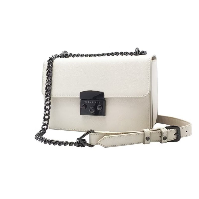 ส่งต่อกระเป๋า Veena1921 สภาพตามรูป สนใจกดสั่งเลยค่ะ