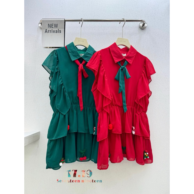 Christmas เสื้อน้องคริสต์มาสระบายชาย คอปกเชิ้ตกระดุมผ่าด้านหน้าผูกโบว์ เนื้อผ้าชีฟองมีซับใน