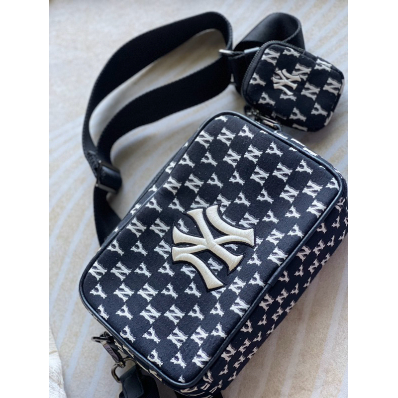 กระเป๋า crossbody MBL มือ 2