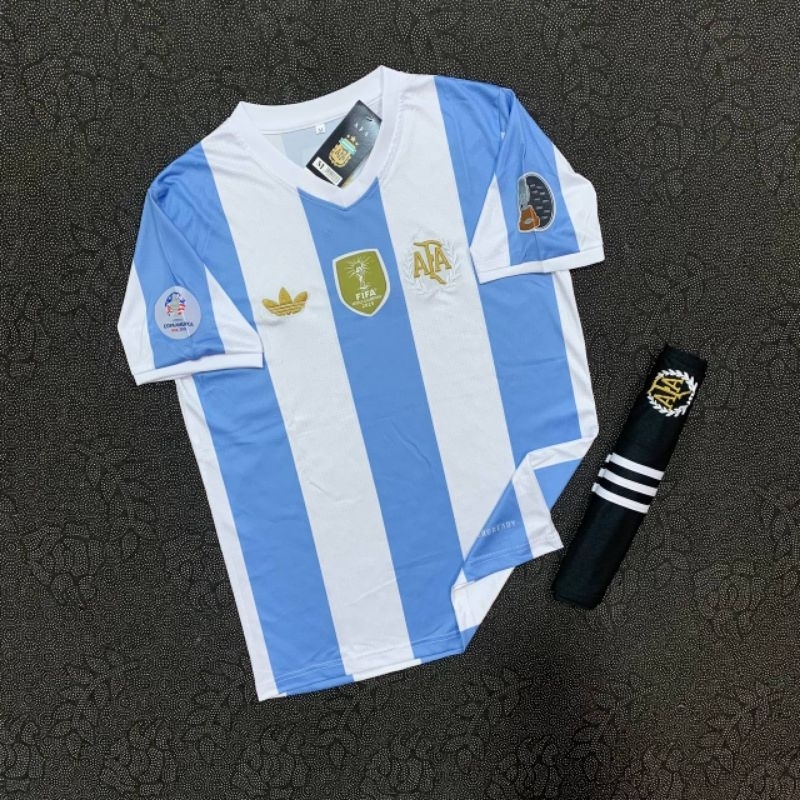 เสื้อฟุตบอล เสื้อพร้อมกางเกงชุดกีฬาใหม่ล่าสุด เนื้อผ้าดีใส่สบาย