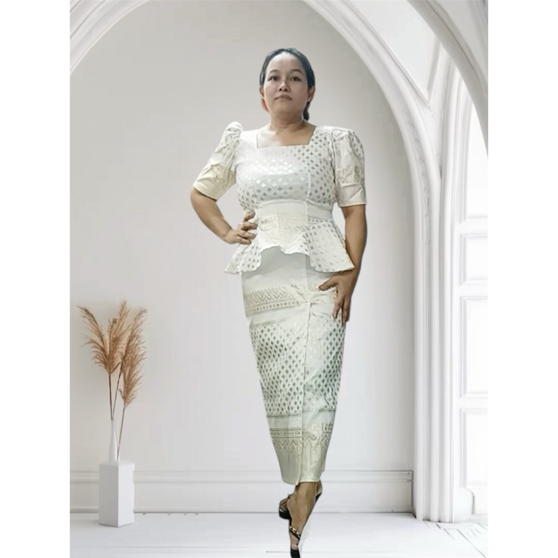 ชุดเซ็ทเสื้อพร้อมกระโปรงลายสวยหรูใส่ออกงานบุญงานแต่งได้