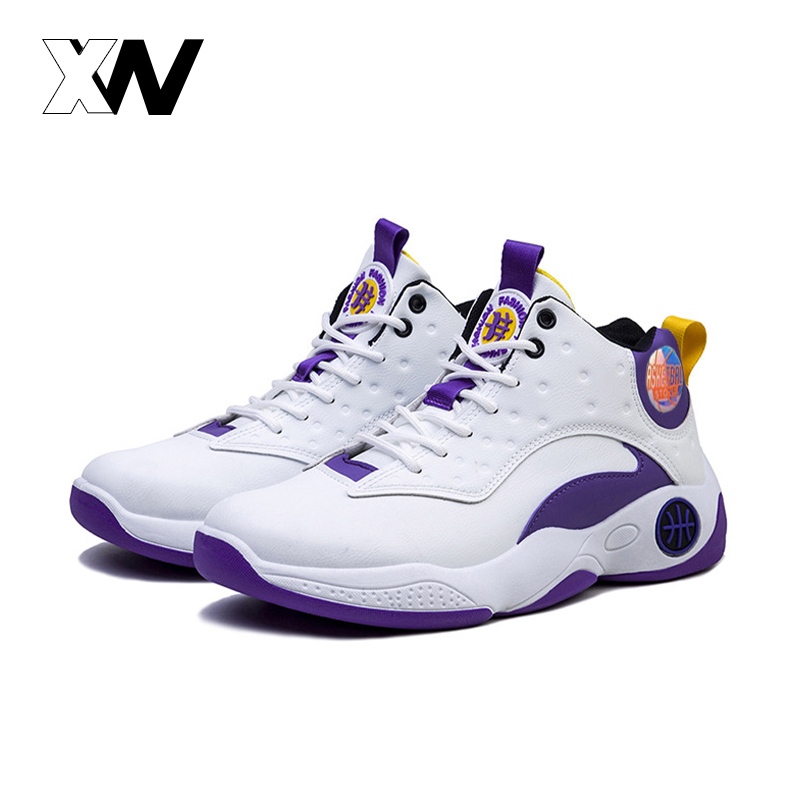 XWbrand งานแนะนำพร้อมจัดส่ง รองเท้าทรงสปอร์ตผู้ชายแฟชั่น งานสวย ทรงฮิต พร้อมส่งให้เลือก 2 สี บอกเลยว่างานดีสีเท่
