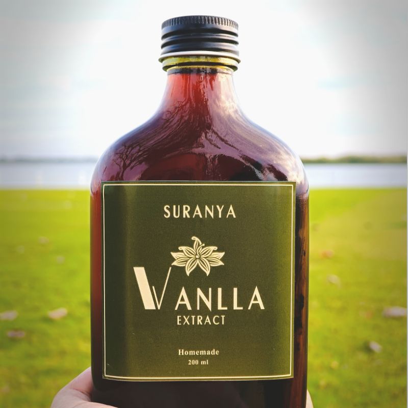 วานิลลา extract (Homemade) วานิลลา เอ็กซ์แทรค Vanilla extract ( แพลนนิโฟเลีย )
