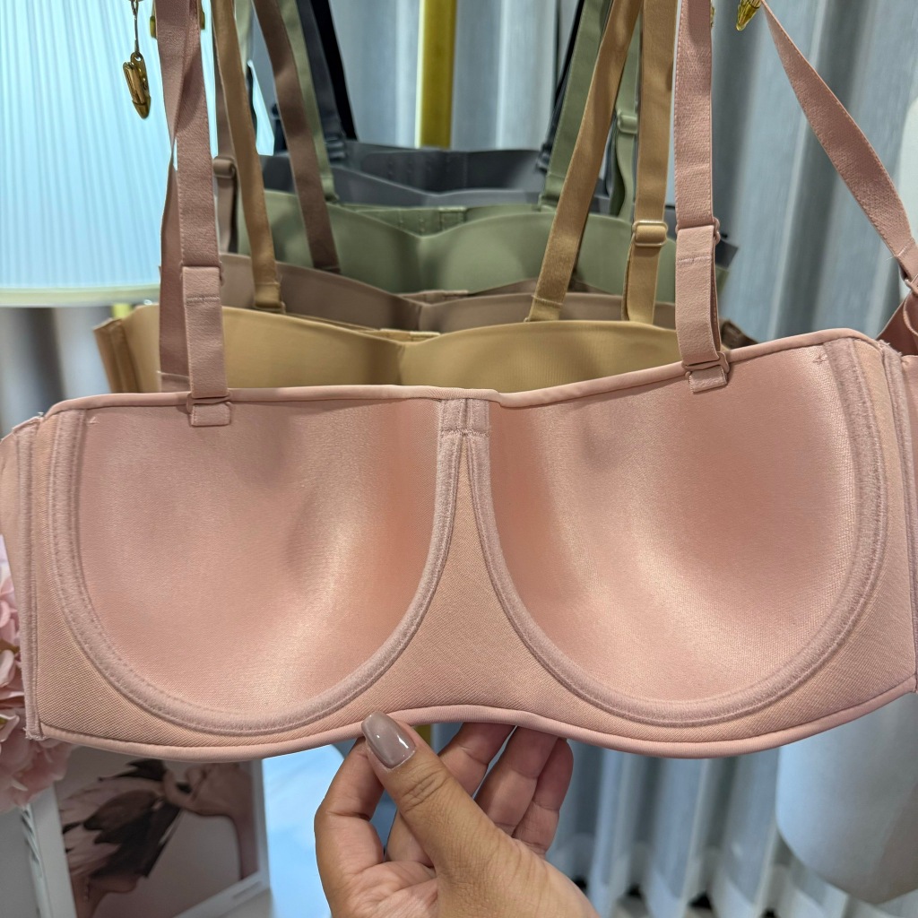 🌼👙 New!! Anny 9611 เสื้อในทรงเกาะอกคัพ C-D เสื้อในมีโครง รอบตัวไร้ขอบ 4 ตะขอ ปรับได้ 4 ระดับ 🌼👙 รูปที่ 4