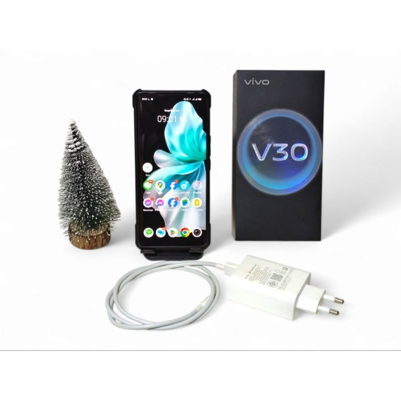 ( ร้านไทย 🇹🇭 พร้อมส่ง ) VIVO V30 12/256GB มือสอง ครบกล่อง ประกันศูนย์
