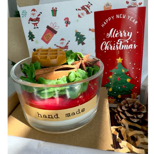 เทียนหอมคริสต์มาส ของขวัญปีใหม่ เทียนหอมกลิ่นคริสต์มาสปาตี้ หอมแนวขนมวนิลา คาราเมล พร้อมกล่องคริสต์มาส