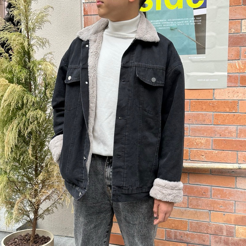 ส่งต่อแบรนด์ UMORE.FOR.MEN ✨พร้อมส่ง Frank Woolen Denim Jacket ผ้ายีนส์คุณภาพดี อยู่ทรง ทรงสวย