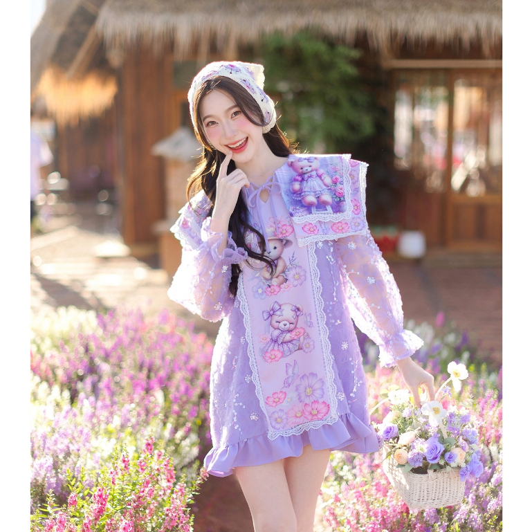 (Limited มี 2XL) สีม่วง Cosmos Bear Dress เดรสทรงปล่อยผ้า 3D ปกใหญ่สองชั้น แขนยาวปลายสม็อค มีซับใน ซิปหลัง