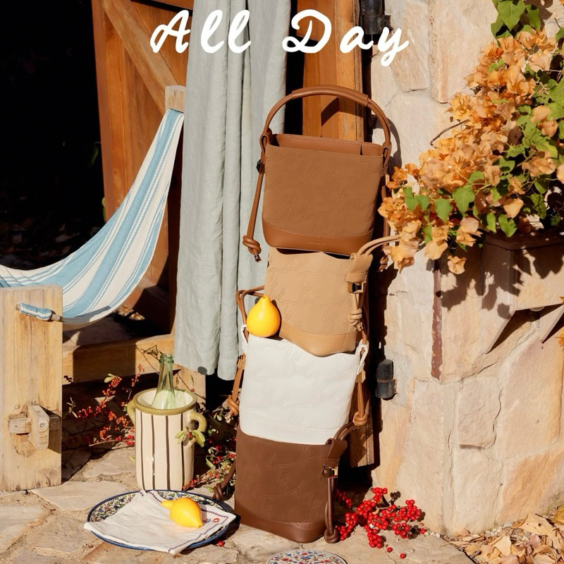 NEW atreasurebox ALL DAY TREASURE BOX กระเป๋า ATB