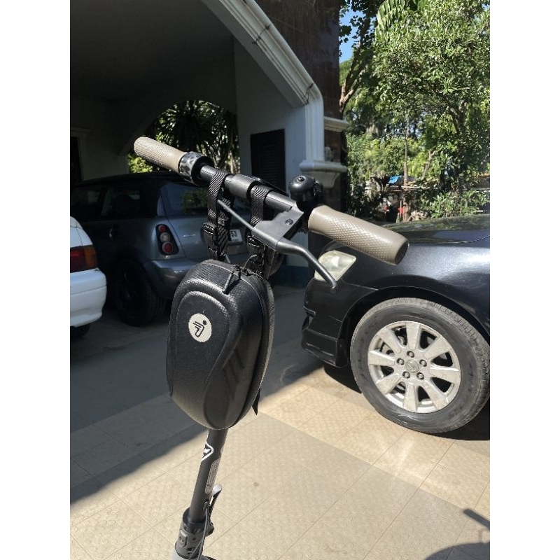 Ninebot D18W KikcScooter