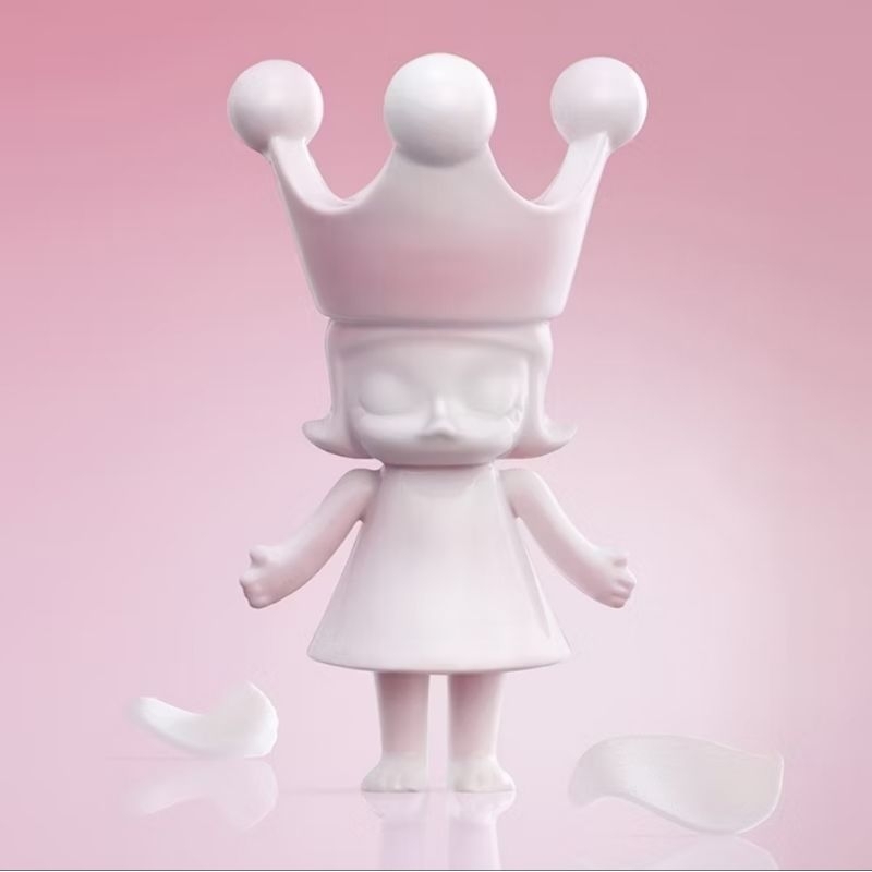 MOLLY Royal molly rouge china figure