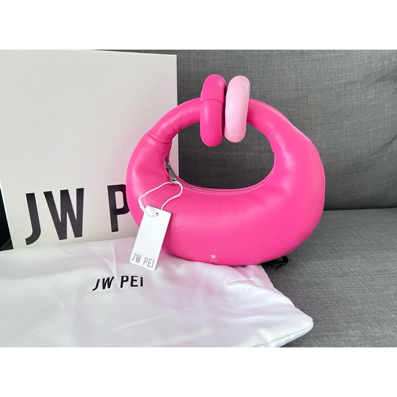 กระเป๋า JW PEI (สินค้ามือ1)