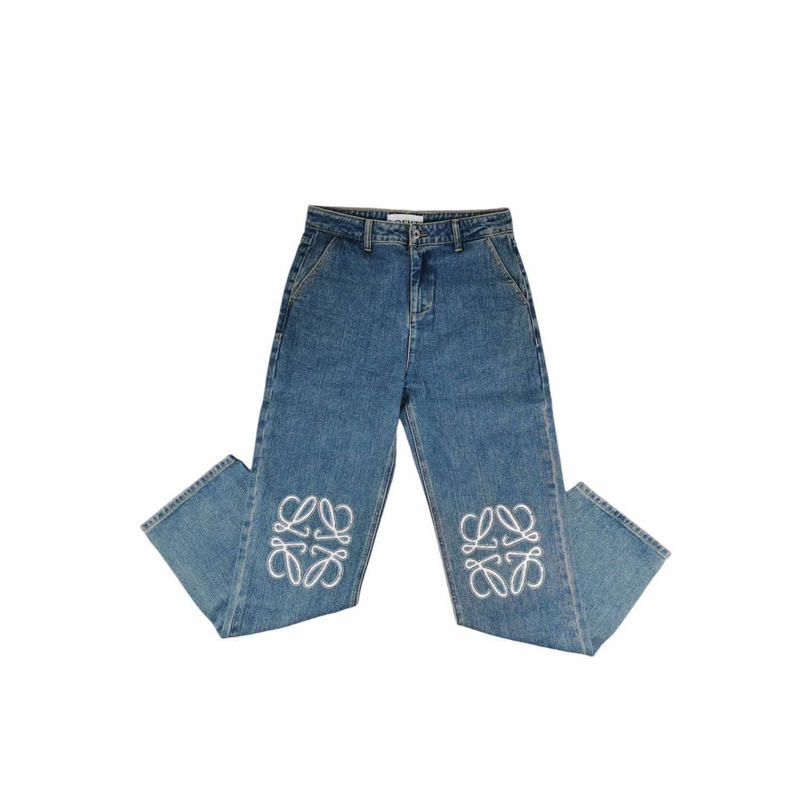 กางเกงยีนส์ LOEWE สภาพ90 ส่งต่อ เอว28สะโพก38ใส่สวย