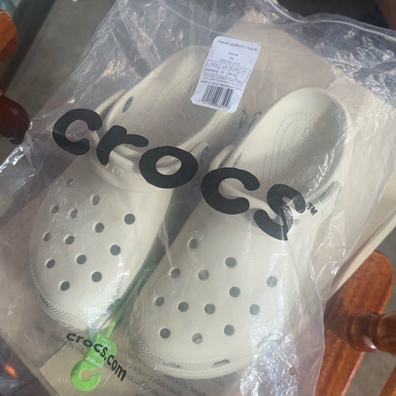 crocs platform สี bone ไซส์39-40