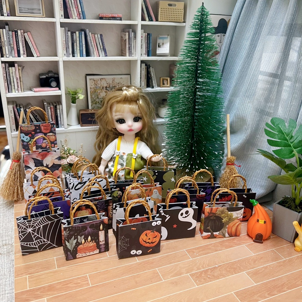 ถุงกระดาษช็อปปิ้ง ลาย ฮาโลวีน น่ารักๆ ของเล่นสะสม #ของจิ๋ว #miniature
