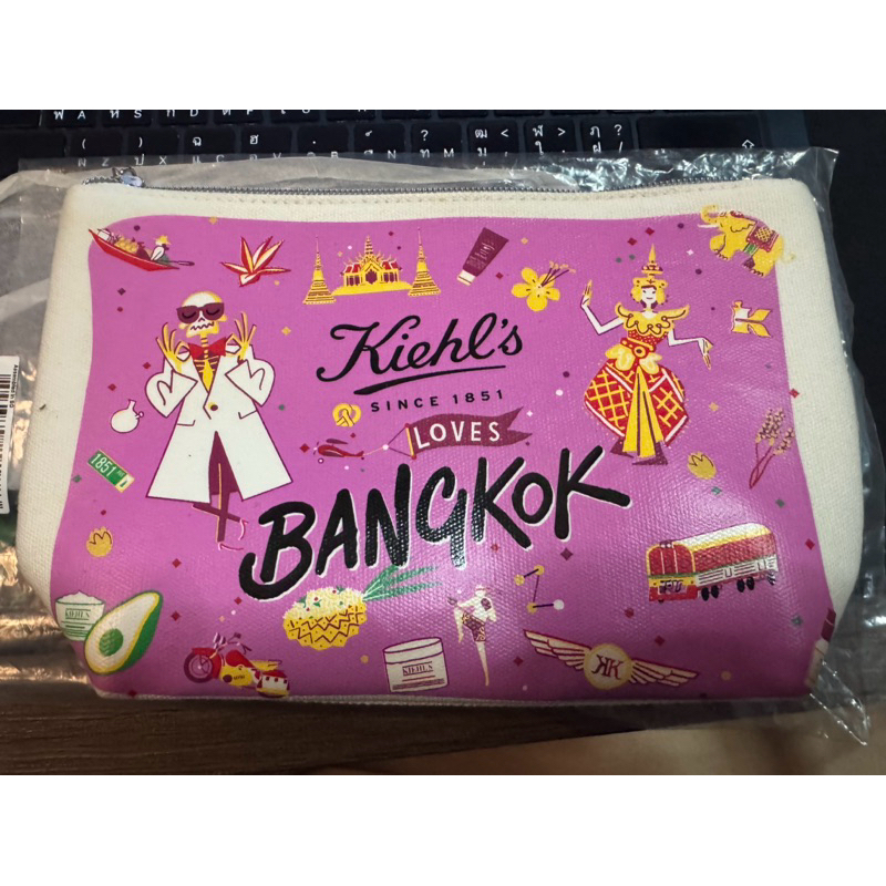 Kiehl’s กระเป๋าเครื่องสำอาง