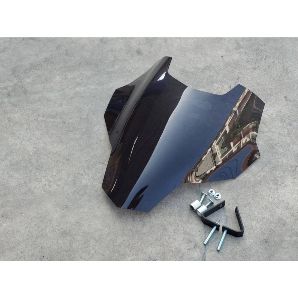 ชิวแต่งทรงง' หมาป่า ใส่ CB150R / CB300R พร้อมชุดขาจับชิว  🐱‍👤o