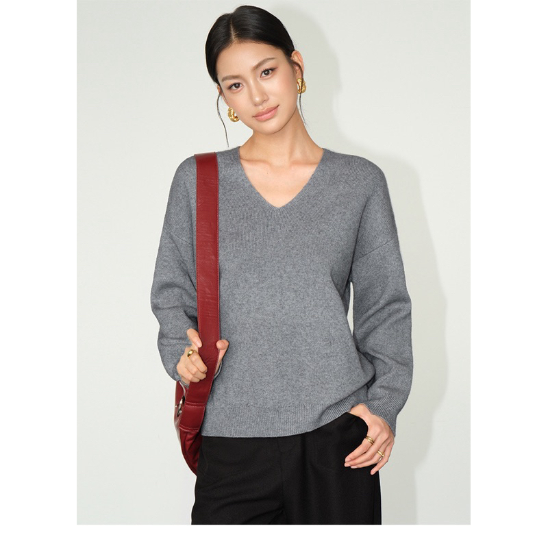 CIRA STUDIO - Sweater (pre-order)