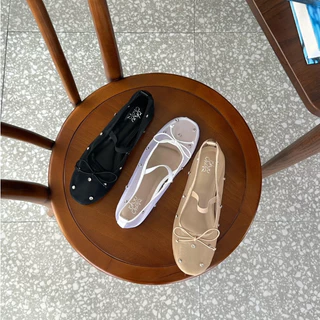 (พร้อมส่ง) CHUUCHOP (size35-43) - Milky mary jane shoes รองเท้าคัชชูติดเพชร ตาข่าย ใส่สบาย ลุคคุณหนู (C8322)