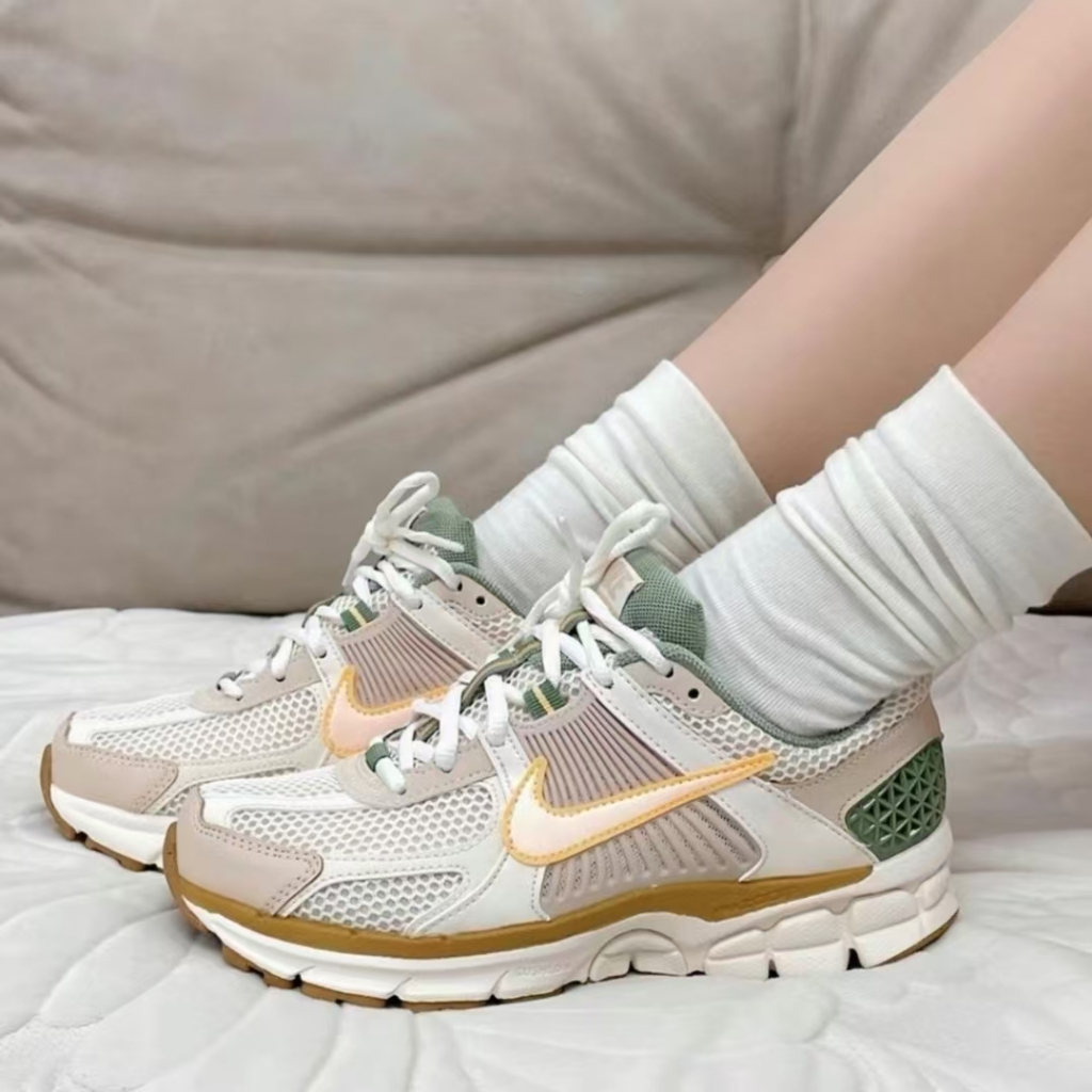 🔥พร้อมส่ง🔥✨ Nike air zoom vomero 5 (FQ6868-111) (FQ6868-181) (FD9919-001)   รองเท้าผ้าใบจริง sneakers Unisex 💯%