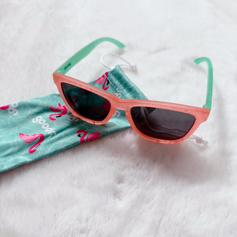 (มือสอง) Goodr Sunglasses แว่นกันแดด ออกแบบสำหรับการเล่นกีฬาโดยเฉพาะ! *** ไม่มีกล่อง