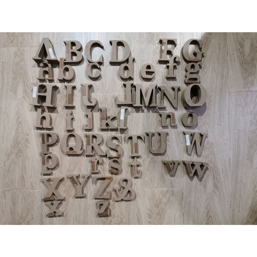 ตัวอักษรไม้ ภาษาอังกฤษ ใหญ๋ เล็ก ไม่มีครบทุกตัว ยี่ห้อ komonoya ขายยกชุด