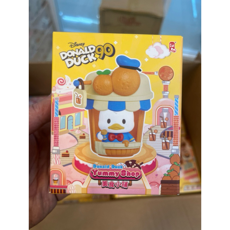 (สุ่ม) Donald Duck Yummy Shop