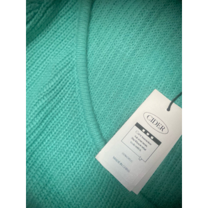 Cider เสื้อไหมพรมคอเต่าป้ายห้อยค่ะ