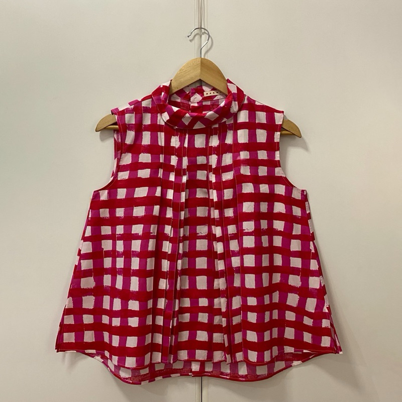 (ลงเพิ่ม 10/01) Uniqlo x Marni เสื้อแขนกุด มือสอง